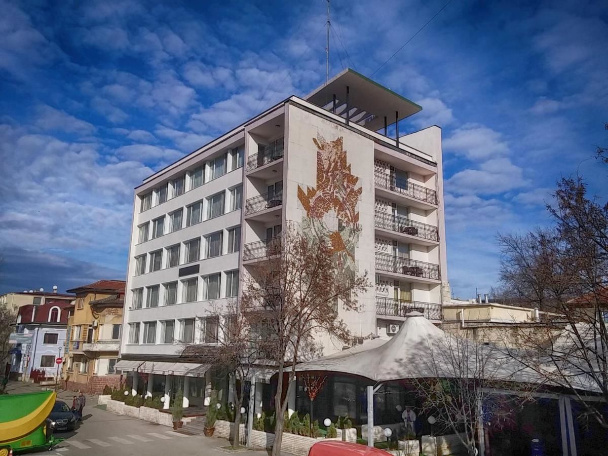 Отель Bononia Hotel Видин-4